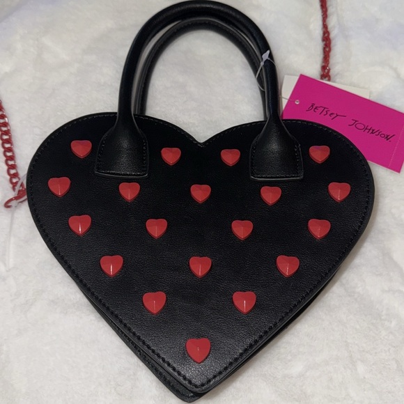Betsey Johnson Black and Red Heart Crossbody Purse ♥️🖤♥️🖤 - Picture 2 of 13